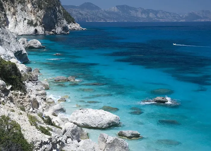 Daire Comfy With Shared Pool Cala Liberotto