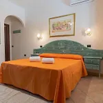 Comfy With Shared Pool *