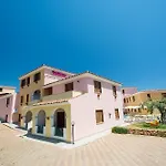 Apartamento Comfy With Shared Pool *