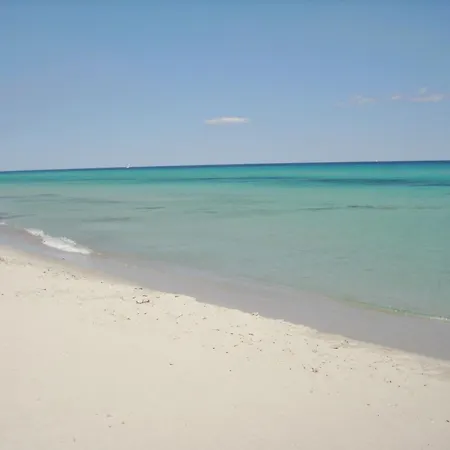 Comfy With Shared Pool Appartamento