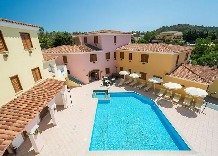 Comfy With Shared Pool